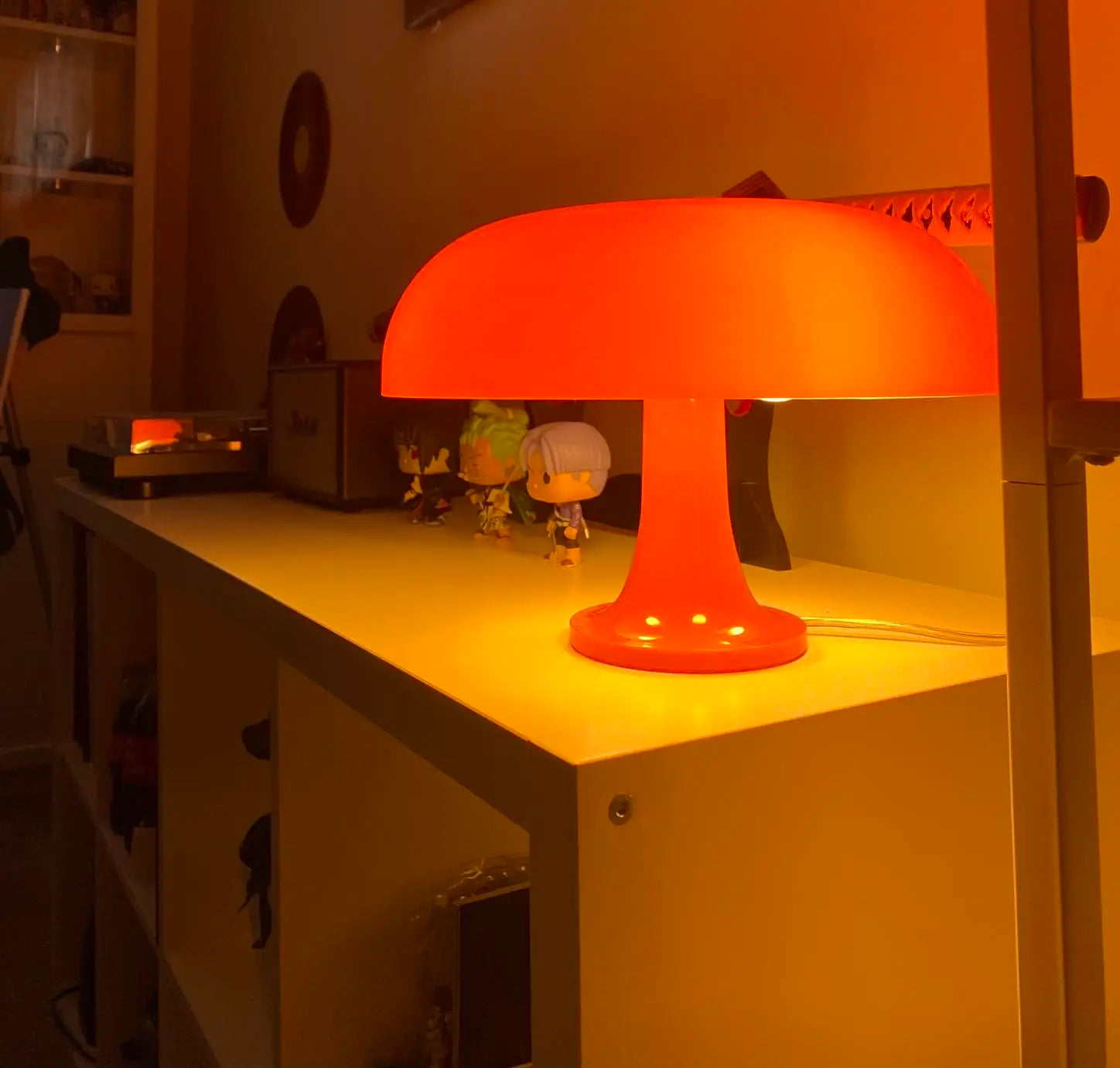 Italy Designer LED Mushroom Table Lamp – Light Up Your Space with Style!